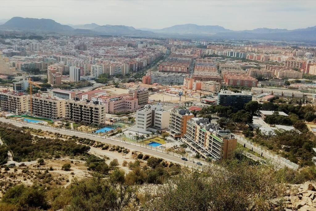 Modern Flat At Garbinet With Wifi Διαμέρισμα Αλικάντε Εξωτερικό φωτογραφία